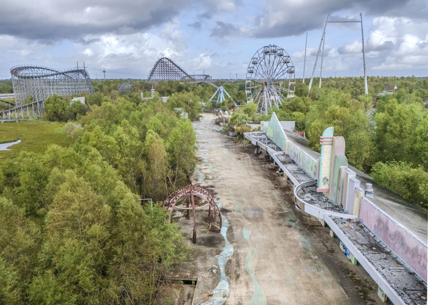 NO.sixflags.110524_4896.JPG